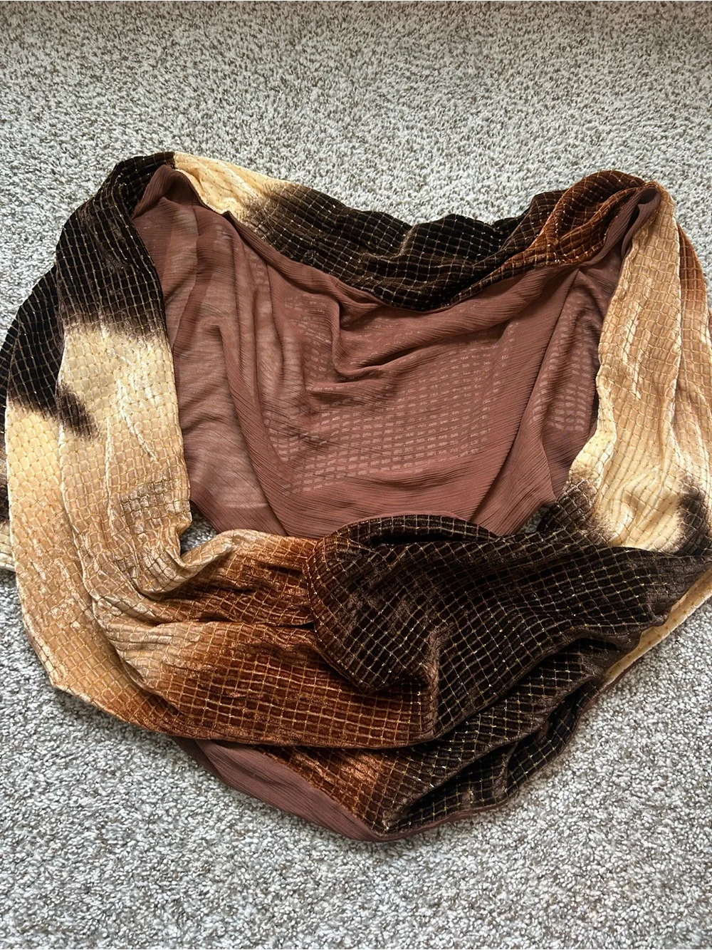Versatile infinity scarf